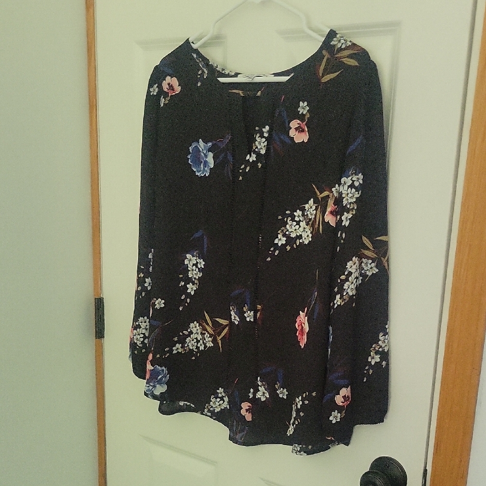 Collective Concepts Black Blouse with Floral Design